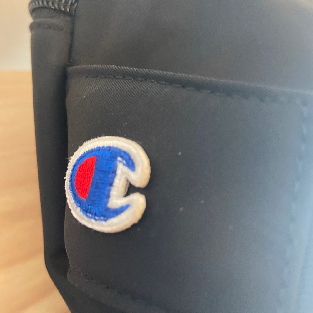 Champion Gold Life Old C Sling Waist Pack - Picture 5 of 6